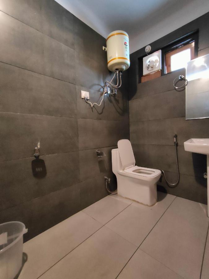 מלון דרמסאלה Slate House מראה חיצוני תמונה